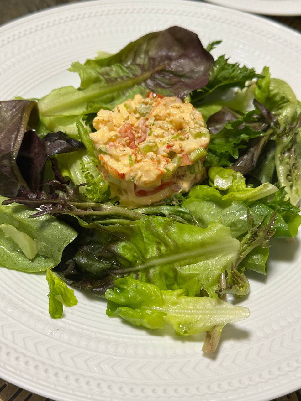Avocado Shrimp with Mixed Leaves Salad
